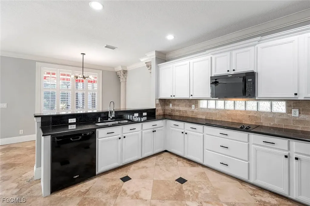 8490 Sumner Avenue Fort Myers FL 33908