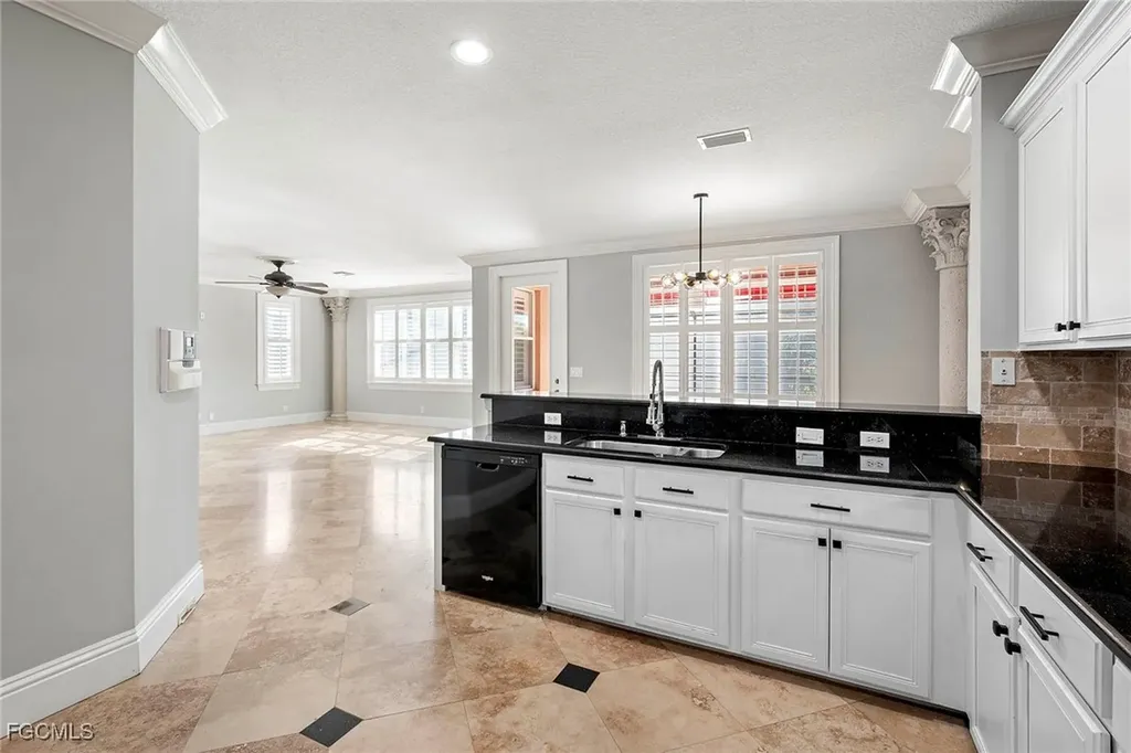 8490 Sumner Avenue Fort Myers FL 33908
