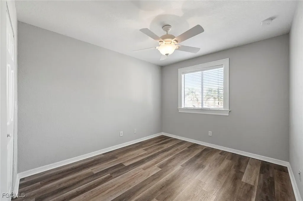 8490 Sumner Avenue Fort Myers FL 33908