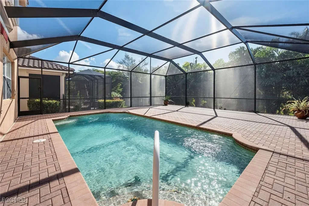8490 Sumner Avenue Fort Myers FL 33908