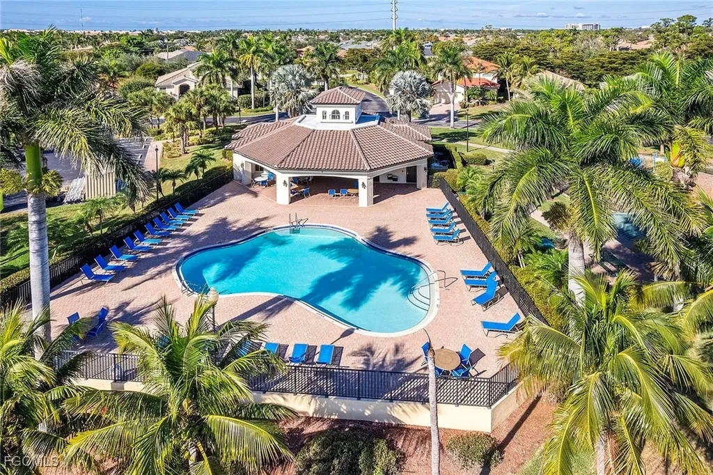 8490 Sumner Avenue Fort Myers FL 33908