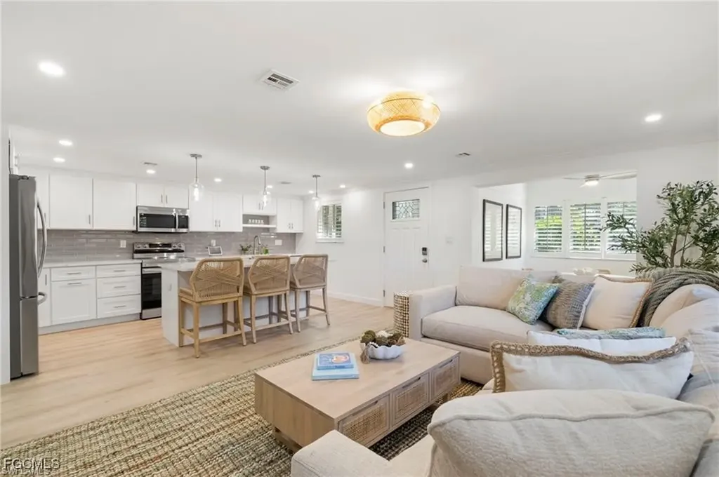 503 Broad Avenue S Naples FL 34102