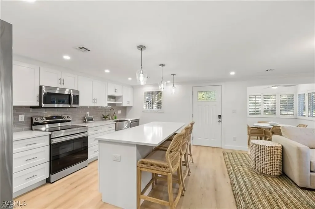 503 Broad Avenue S Naples FL 34102