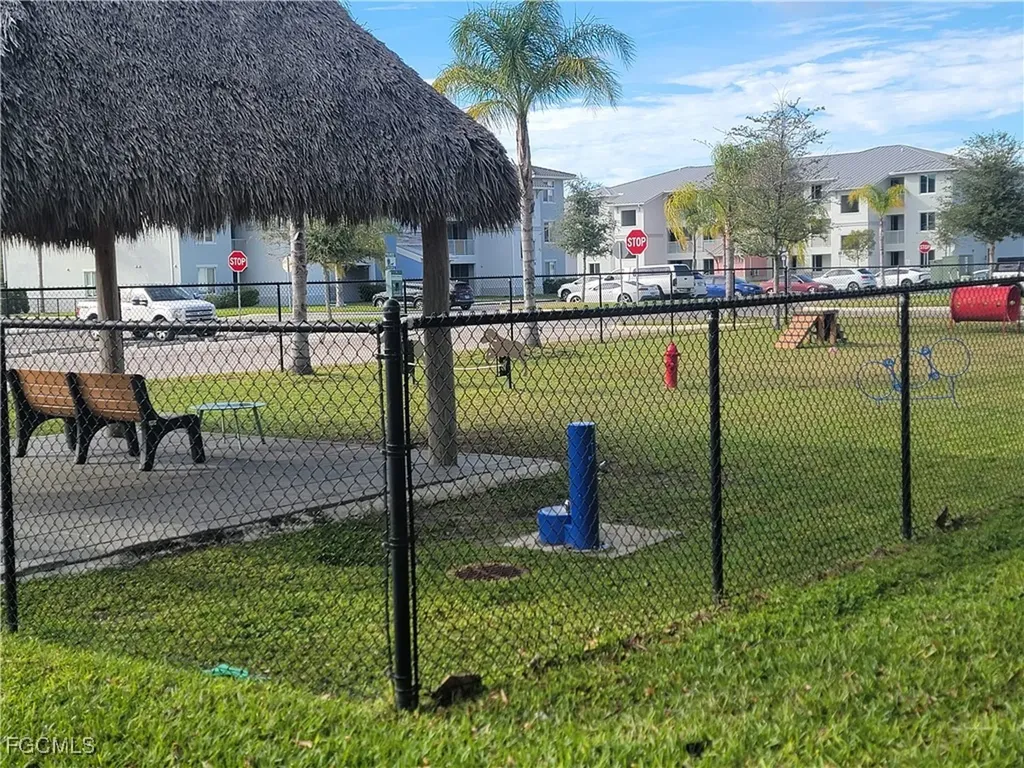 2913 Tuscan Drive Cape Coral FL 33909