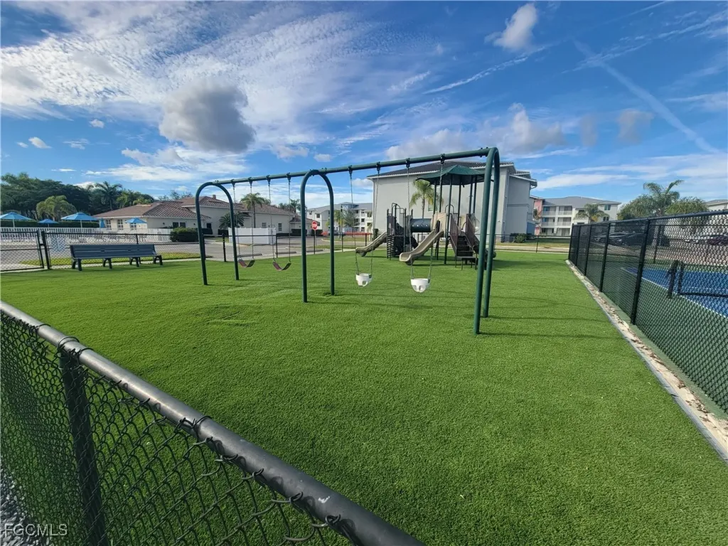 2913 Tuscan Drive Cape Coral FL 33909