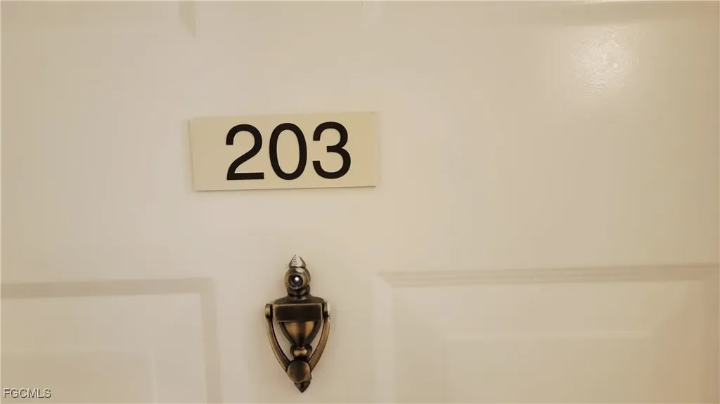 2913 Tuscan Drive Cape Coral FL 33909