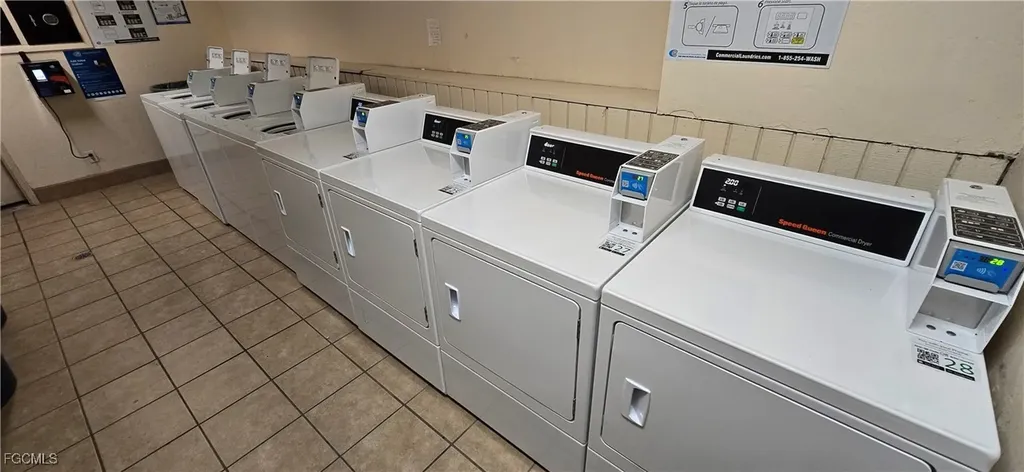 2271 1st Street Fort Myers FL 33901