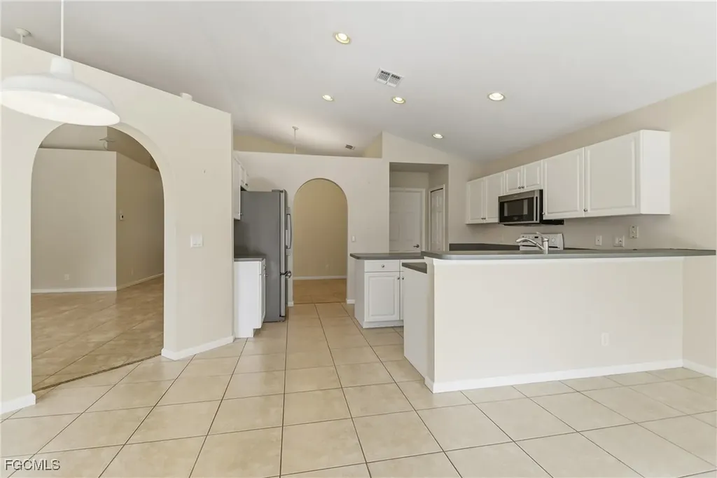 22860 Fountain Lakes Boulevard Estero FL 33928