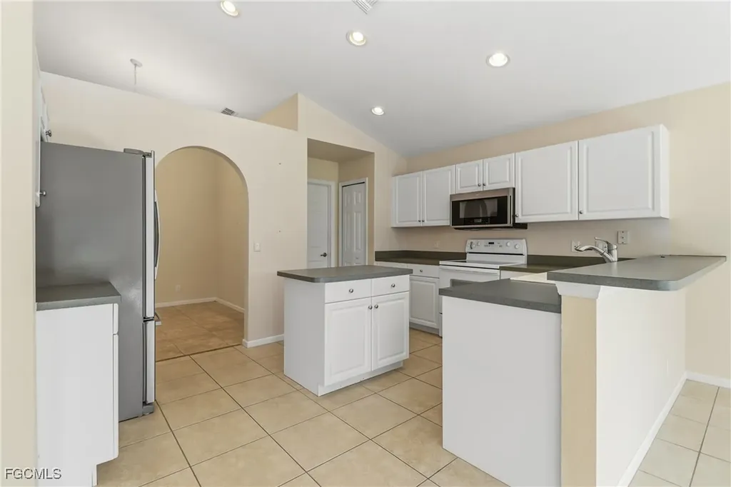22860 Fountain Lakes Boulevard Estero FL 33928