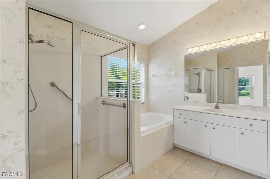 22860 Fountain Lakes Boulevard Estero FL 33928