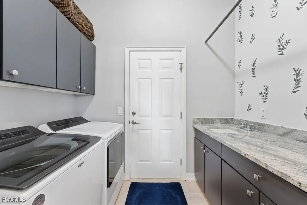 12560 Lake Run Drive Fort Myers FL 33913