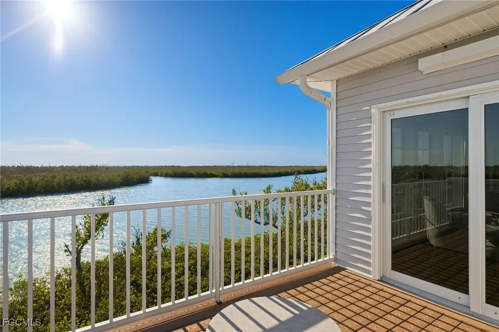 5423 Shearwater Drive Sanibel FL 33957