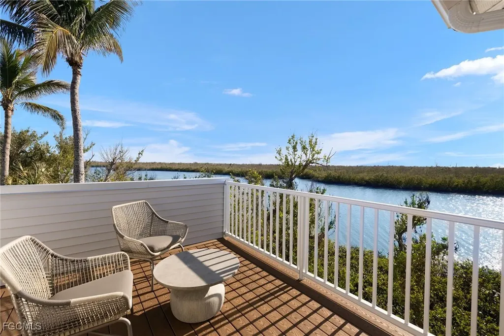 5423 Shearwater Drive Sanibel FL 33957