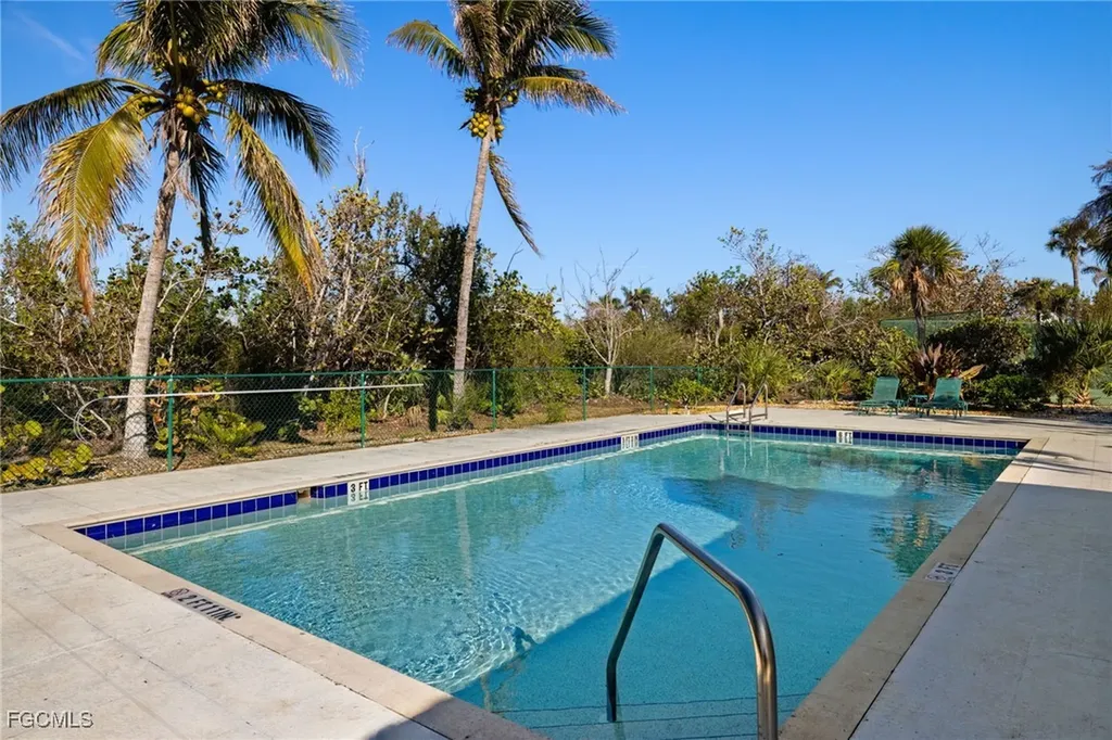 5423 Shearwater Drive Sanibel FL 33957