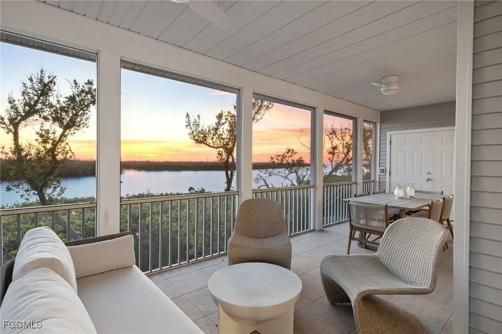 5423 Shearwater Drive Sanibel FL 33957