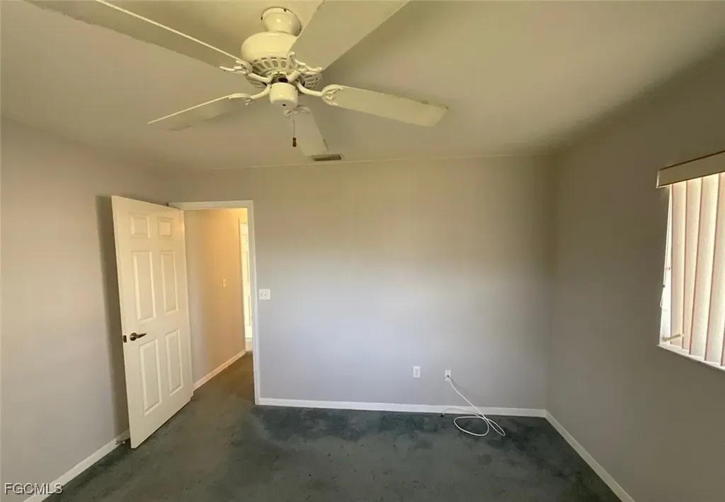 1403 SE 8th Place Cape Coral FL 33990