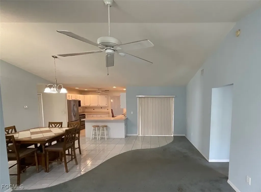 1403 SE 8th Place Cape Coral FL 33990