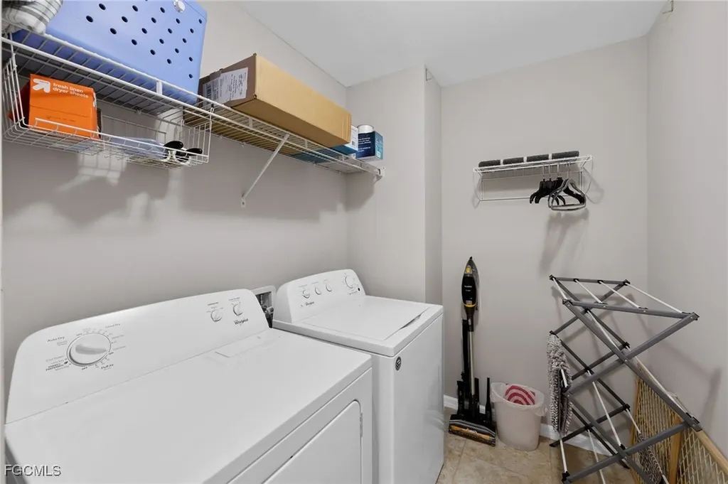 3849 Tilbor Circle Fort Myers FL 33916