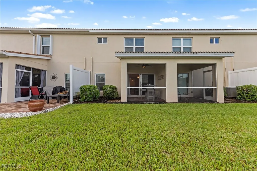 3849 Tilbor Circle Fort Myers FL 33916