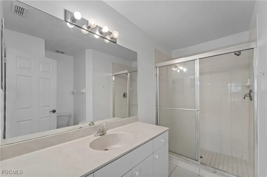 3646 Pine Oak Circle Fort Myers FL 33916