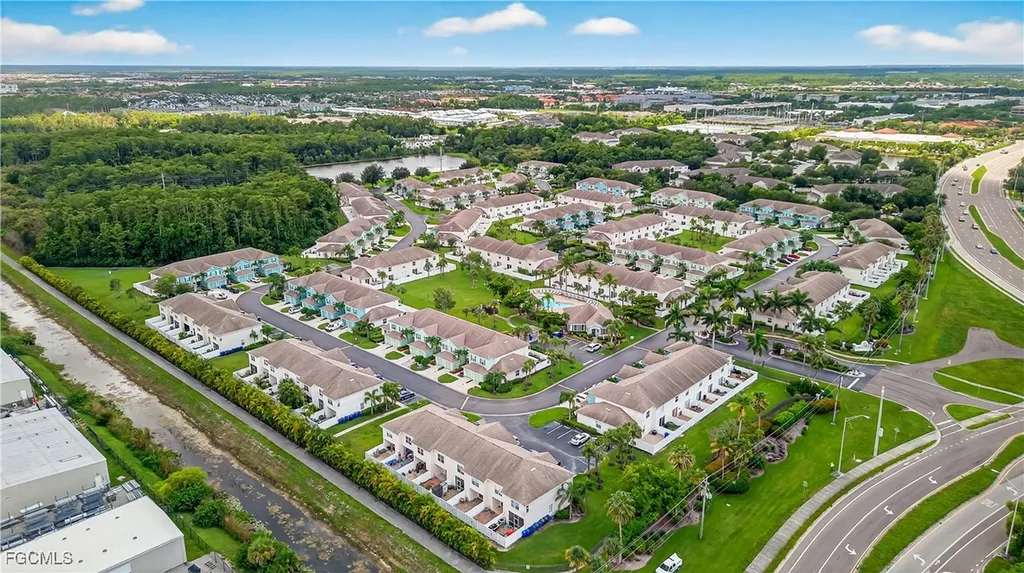 3646 Pine Oak Circle Fort Myers FL 33916