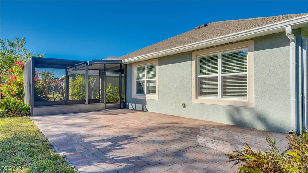 18512 Marlin Kite Lane North Fort Myers FL 33917