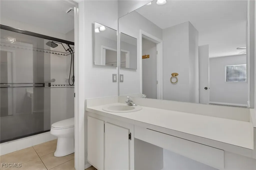 8151 S Woods Circle Fort Myers FL 33919