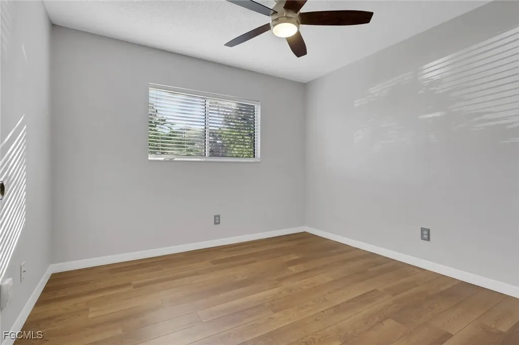 8151 S Woods Circle Fort Myers FL 33919