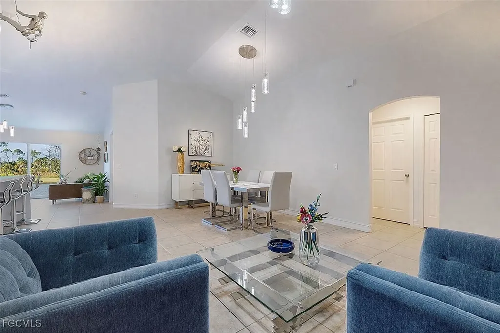 2625 40th Avenue SE Naples FL 34117