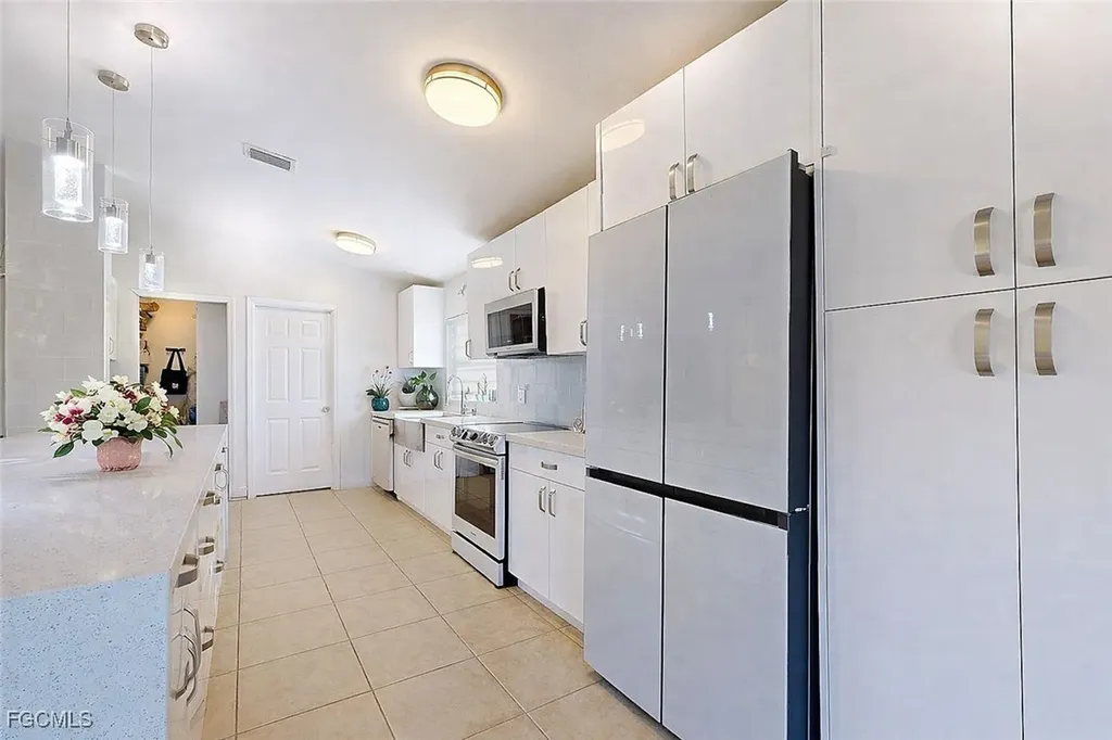 2625 40th Avenue SE Naples FL 34117