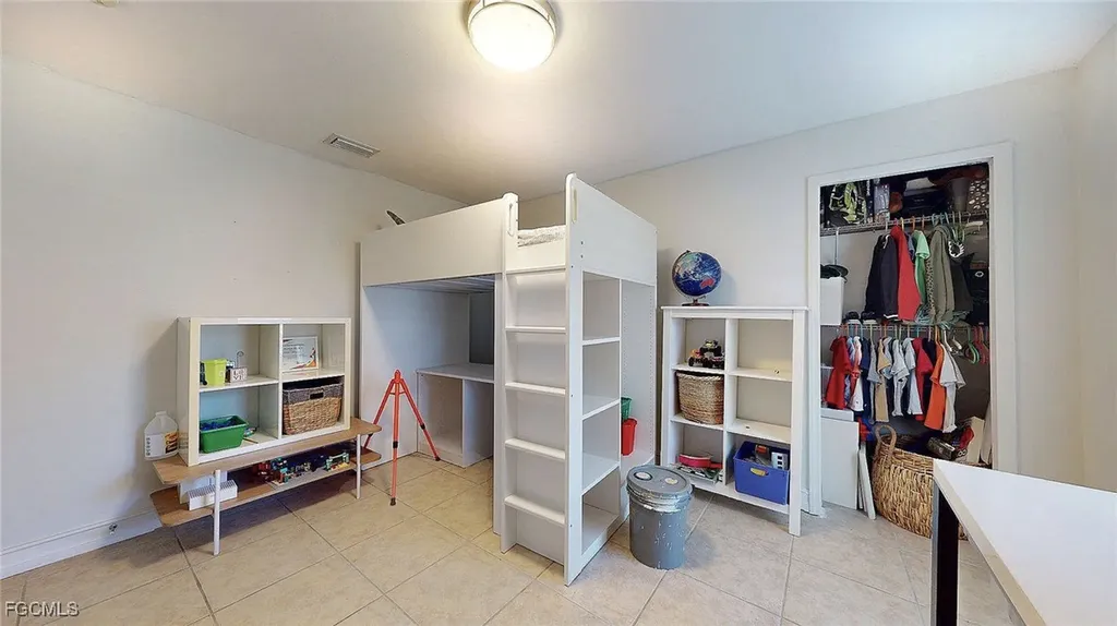 2625 40th Avenue SE Naples FL 34117