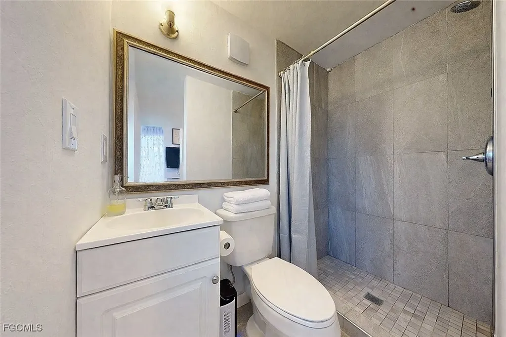 2625 40th Avenue SE Naples FL 34117
