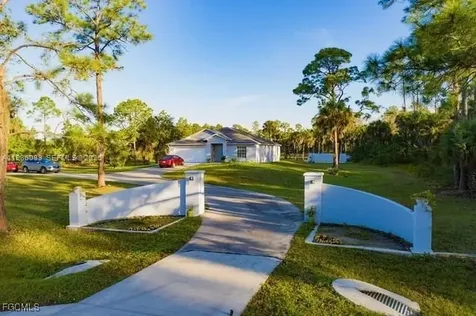 2625 40TH Avenue SE Naples FL 34117