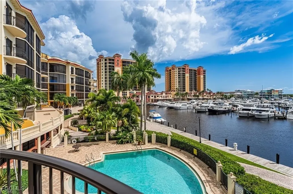 5702 Cape Harbour Drive Cape Coral FL 33914