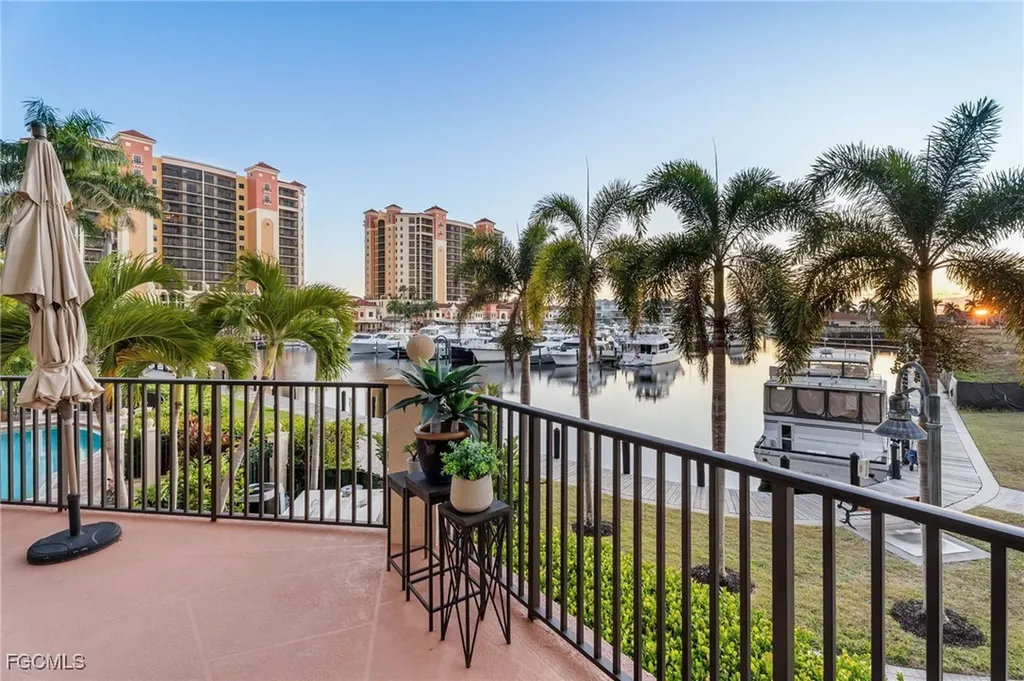 5702 Cape Harbour Drive Cape Coral FL 33914