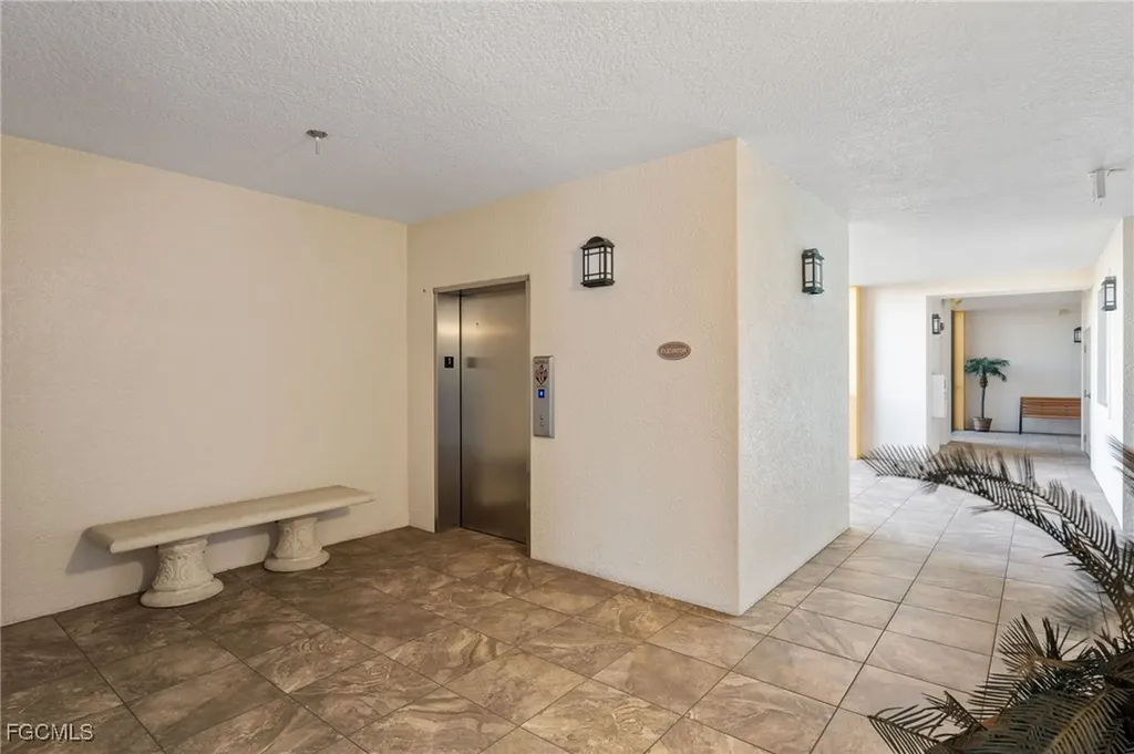5702 Cape Harbour Drive Cape Coral FL 33914