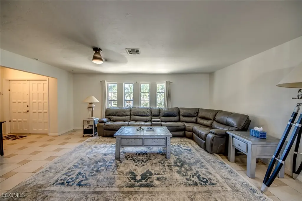 5344 SE Malibu Court Cape Coral FL 33904