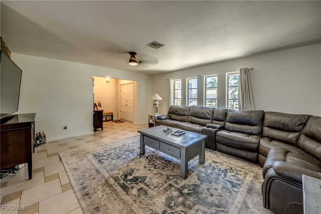5344 SE Malibu Court Cape Coral FL 33904