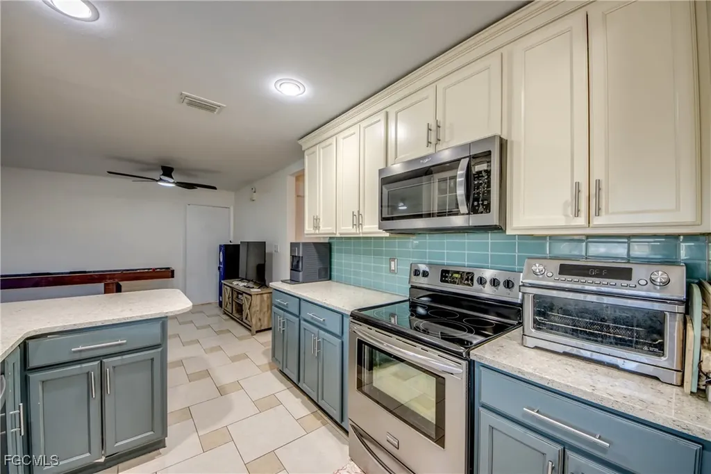 5344 SE Malibu Court Cape Coral FL 33904