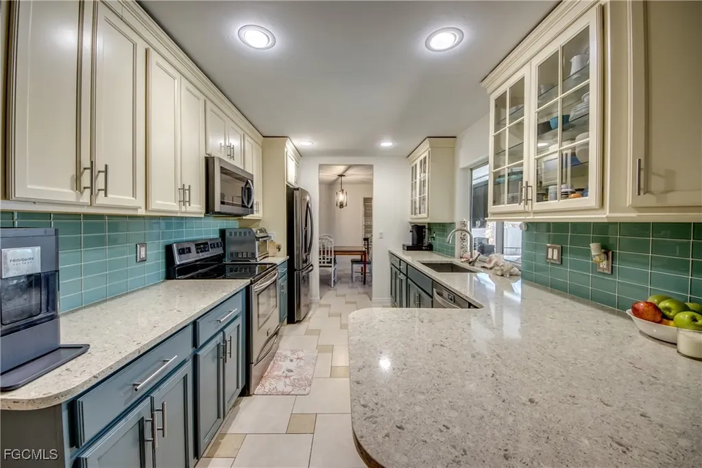 5344 SE Malibu Court Cape Coral FL 33904
