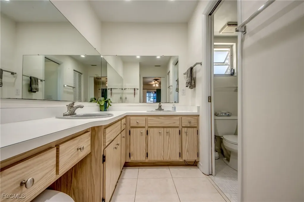 5344 SE Malibu Court Cape Coral FL 33904