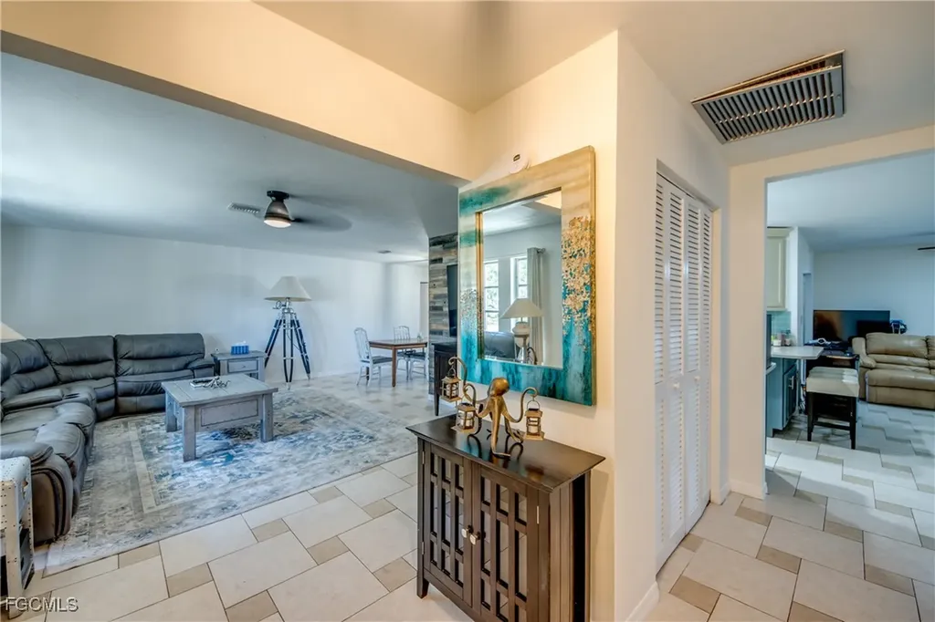 5344 SE Malibu Court Cape Coral FL 33904