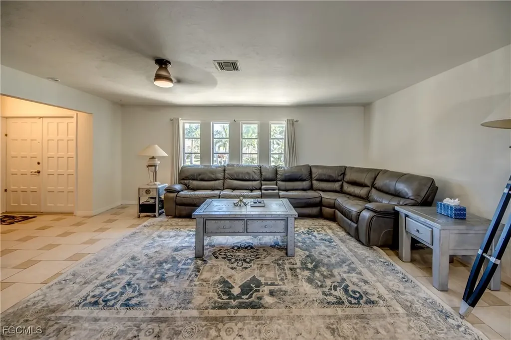 5344 SE Malibu Court Cape Coral FL 33904