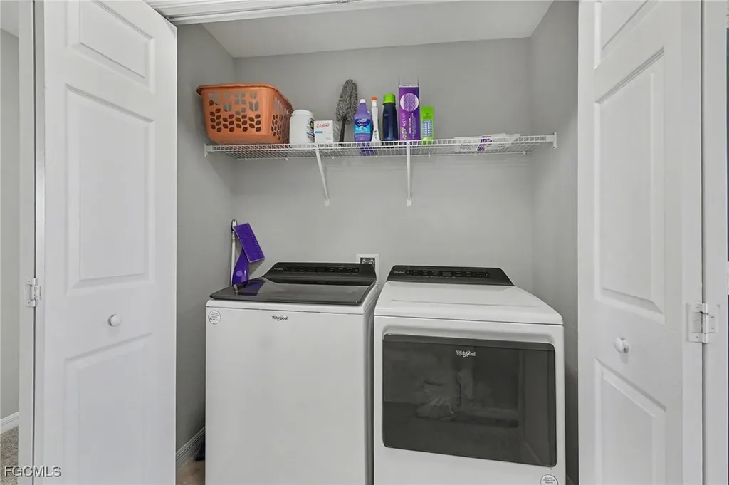 2725 NW 19th Place Cape Coral FL 33993