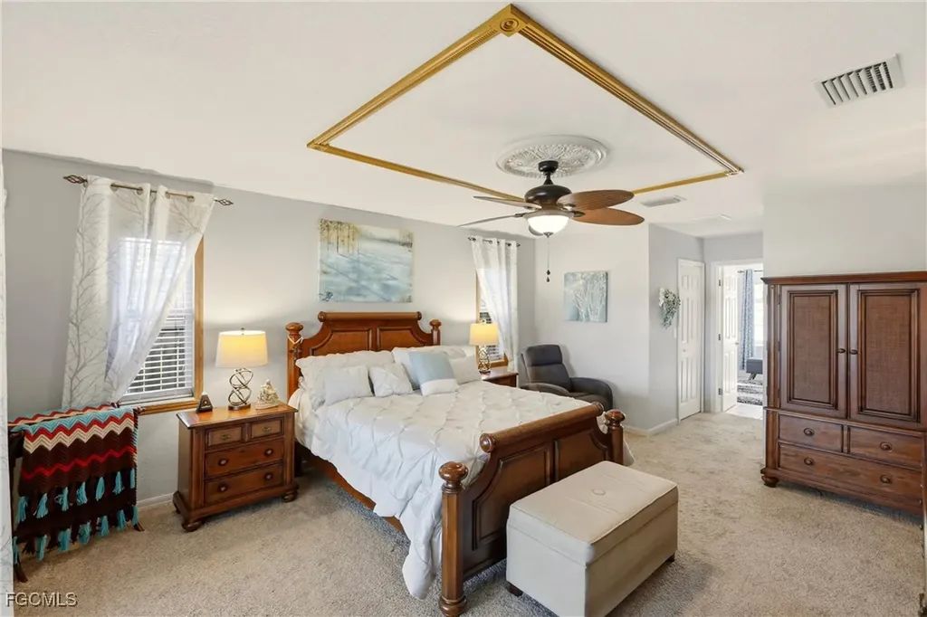 1713 NE 2nd Street Cape Coral FL 33909