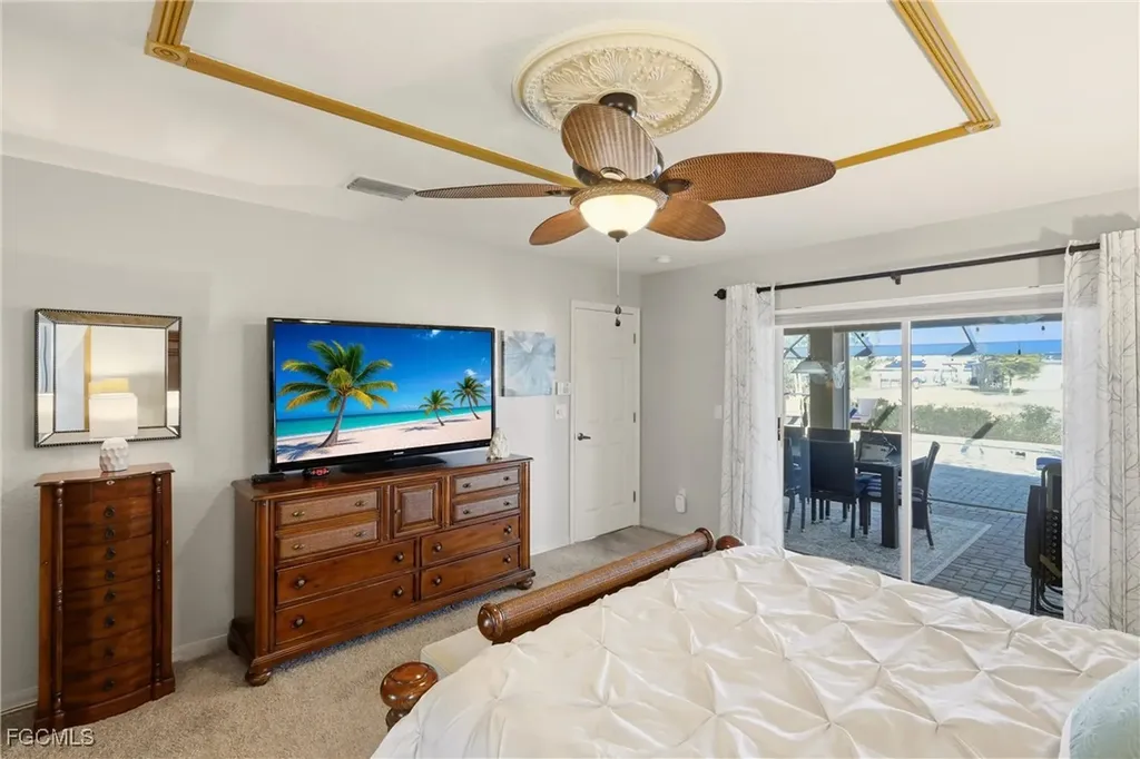 1713 NE 2nd Street Cape Coral FL 33909