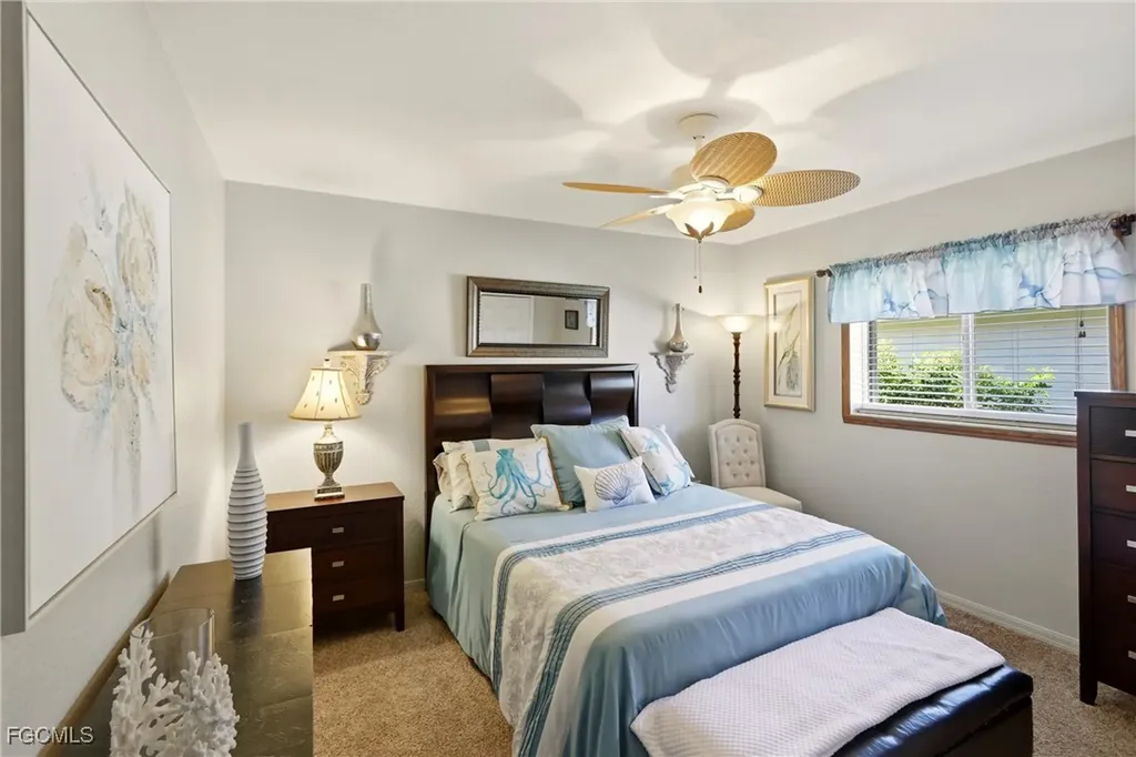 1713 NE 2nd Street Cape Coral FL 33909