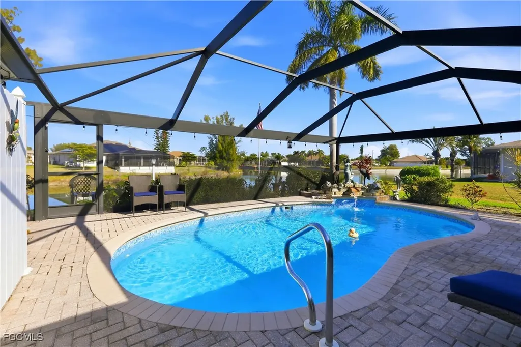 1713 NE 2nd Street Cape Coral FL 33909