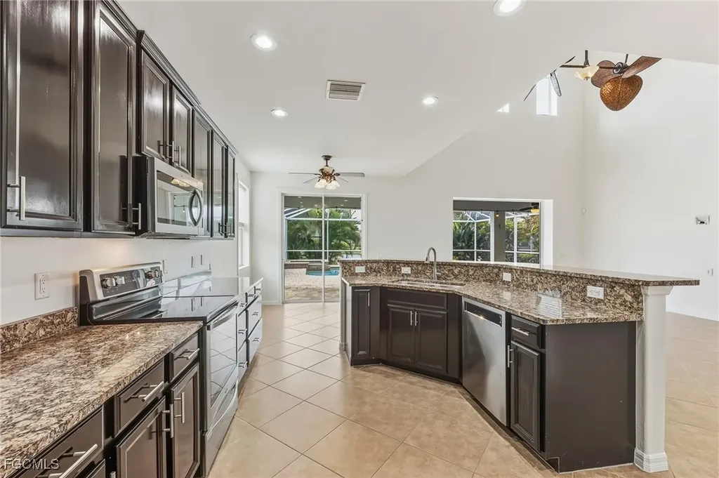 2664 Brightside Court S Cape Coral FL 33991