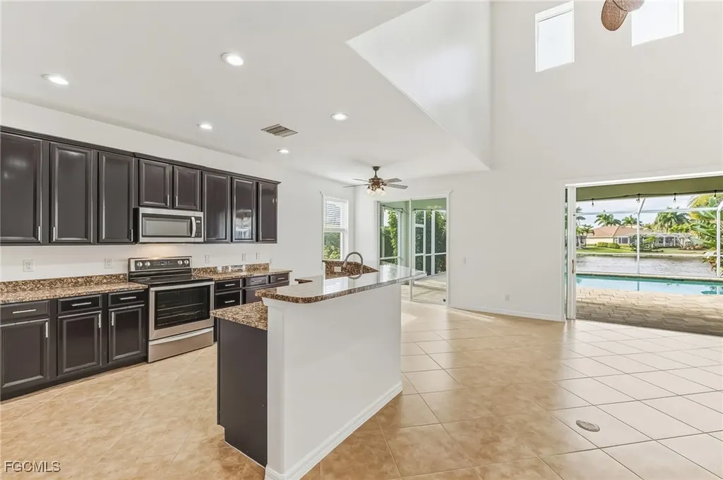 2664 Brightside Court S Cape Coral FL 33991